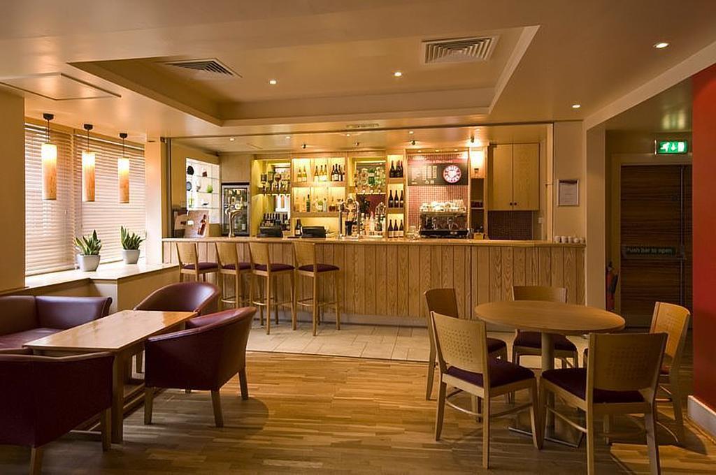 Premier Inn Glasgow City Centre - Argyle Street Εξωτερικό φωτογραφία
